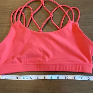 P’tula Jenna sports bra